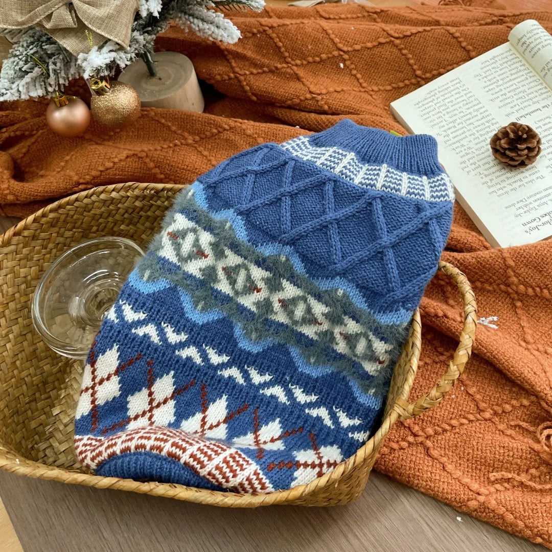 Warm Autumn and Winter Pet Clothes ,Small Dog and Cat Sweaters, Korean Pink Green Knitted Sweater, Simple Fabric Soft Comfortable