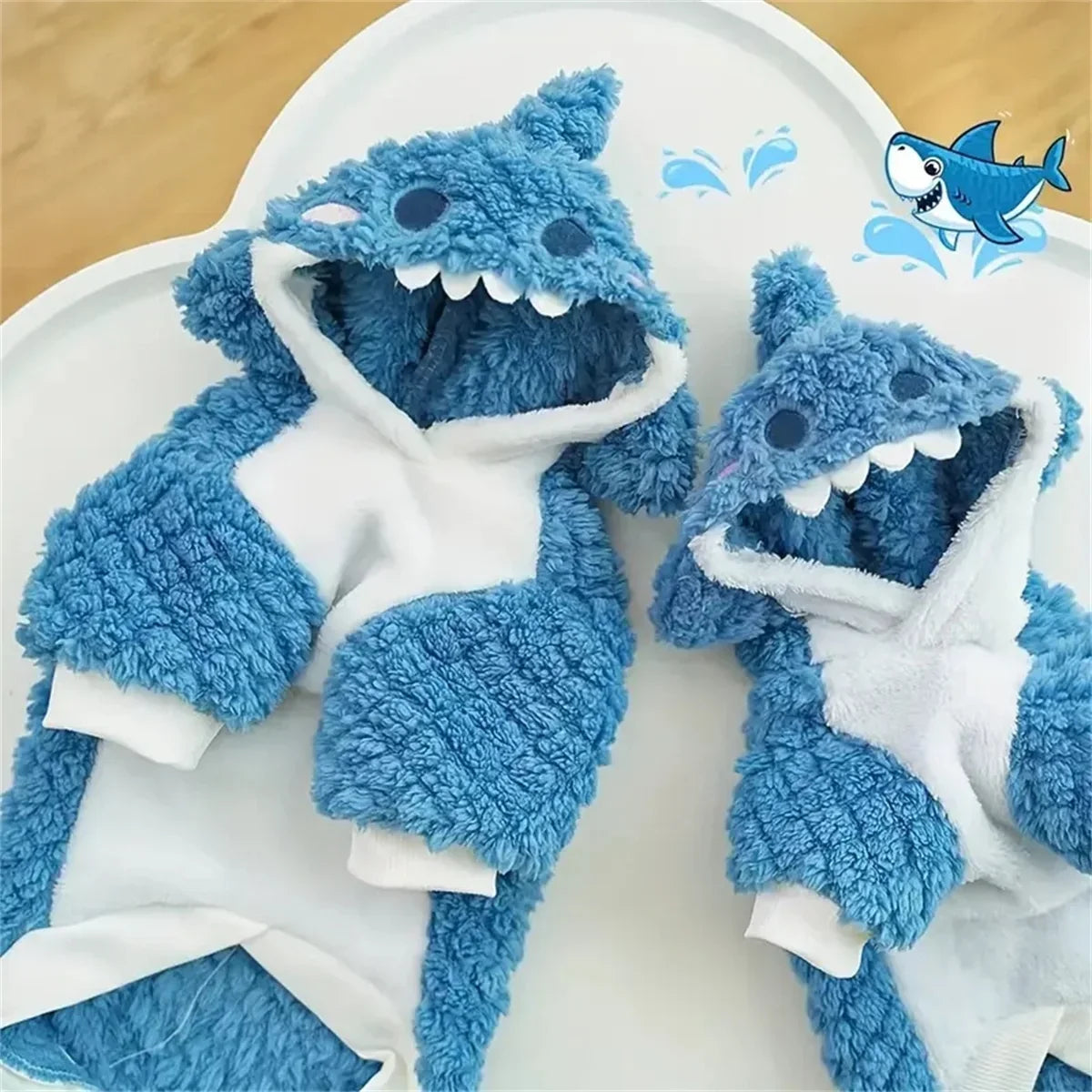 1 PCS Cozy Shark Plush Pet Hoodie - Thick, Warm Fleece Dog & Cat Sweater for Small to Large Breeds - Perfect for Fall/Winter