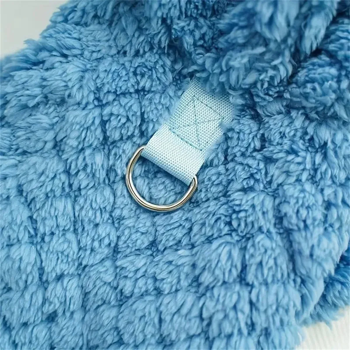 1 PCS Cozy Shark Plush Pet Hoodie - Thick, Warm Fleece Dog & Cat Sweater for Small to Large Breeds - Perfect for Fall/Winter